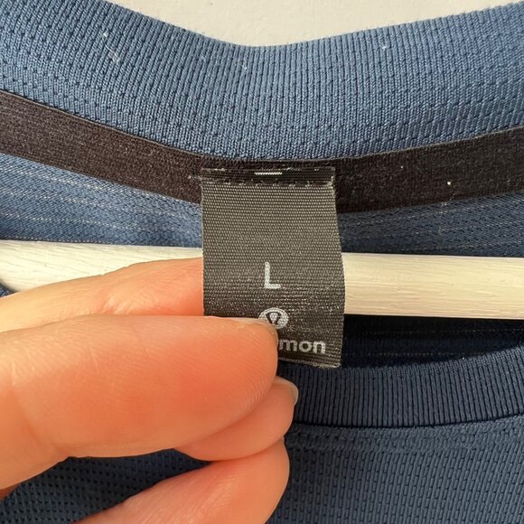 lululemon athletica Blue Short Sleeve Tee - Picture 4 of 6